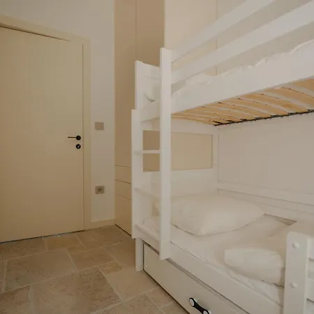 Lukas Apartment